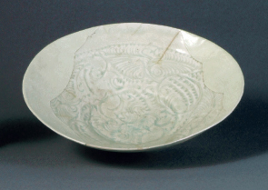 日宋貿易で輸入された中国の景徳鎮産白磁碗