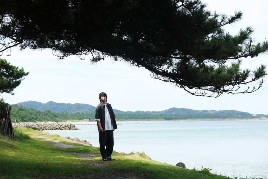 海岸線を歩くRin音