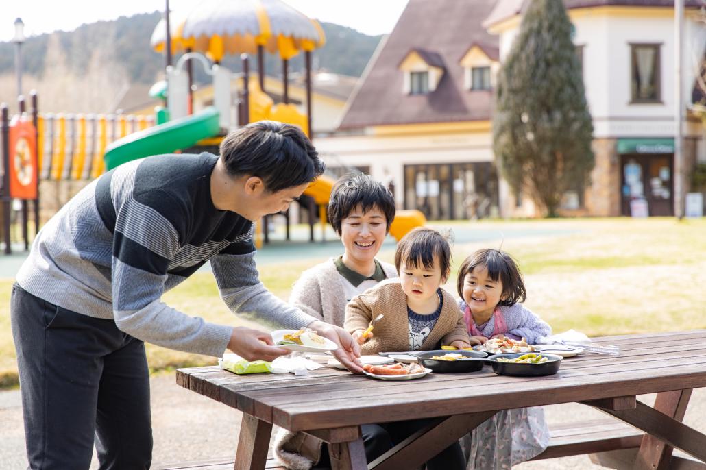 グローバルアリーナBBQテーブル