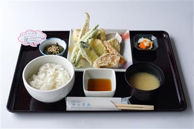 宗像海人食堂やっさん