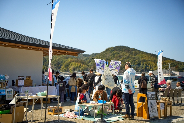03-こののぼりが目印！