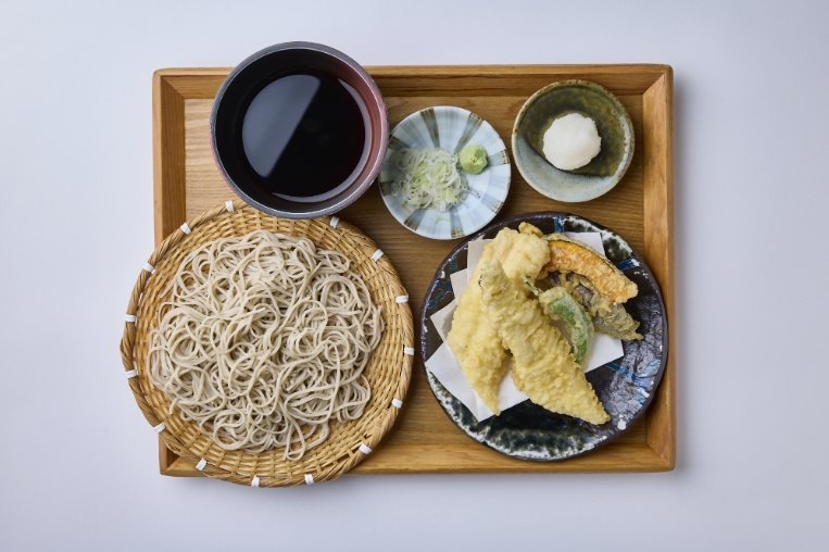 石月