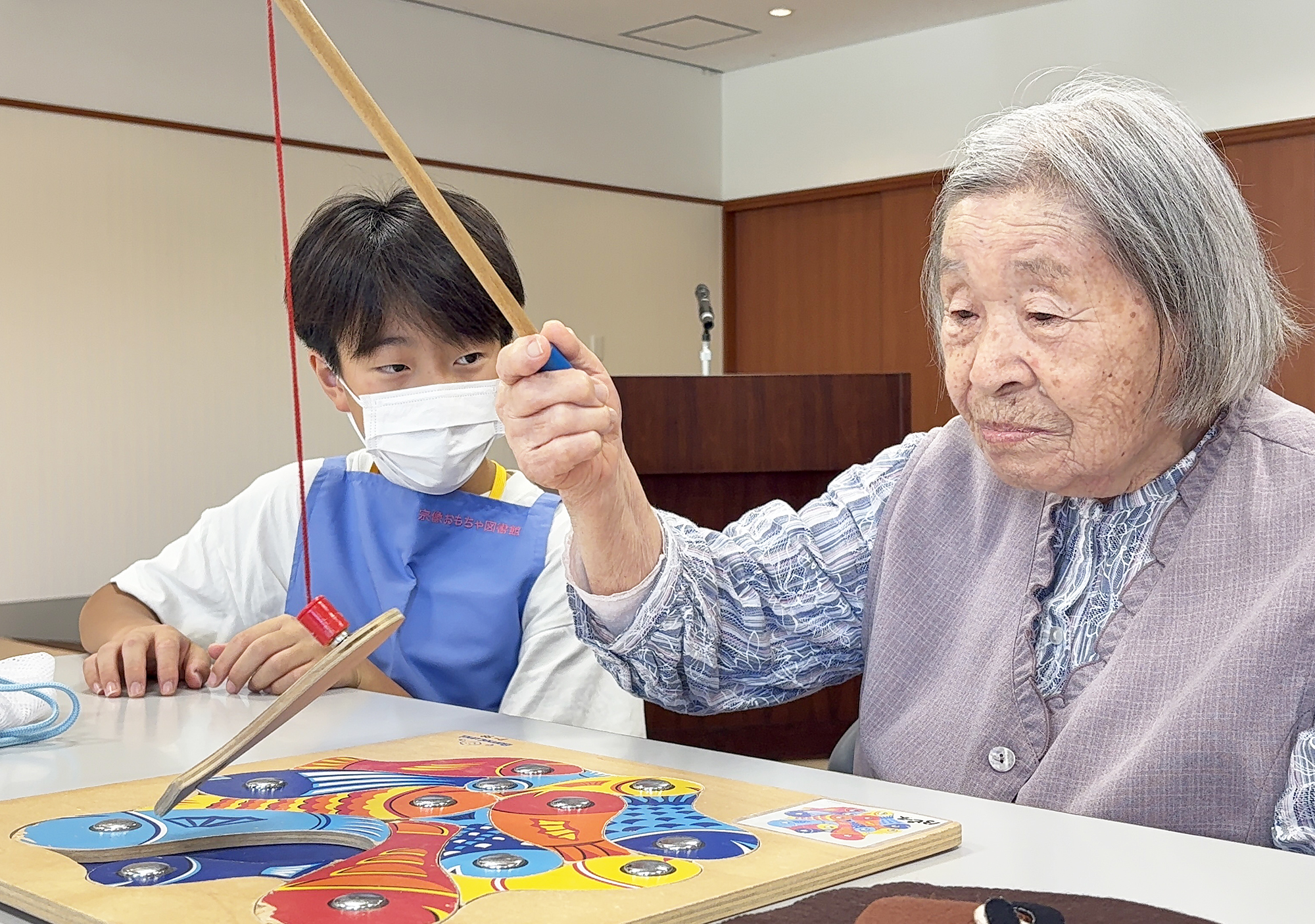 11-魚釣りゲームで上手に魚をゲット！
