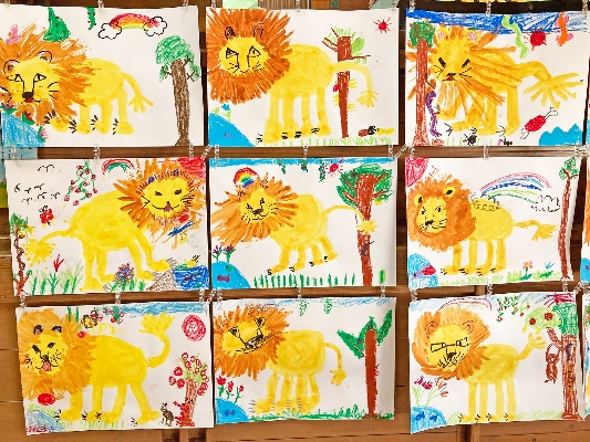 05-子どもたちの個性がでる、さまざまな表情のライオンの絵