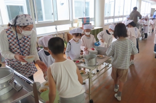 給食開始