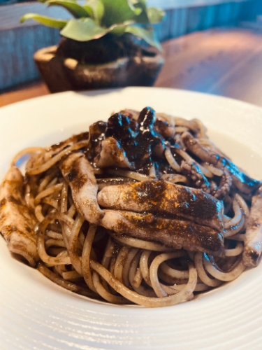 イカ墨パスタ
