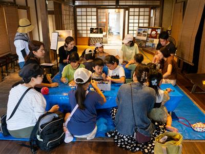 真剣にワークショップに向き合う 参加者のみなさん