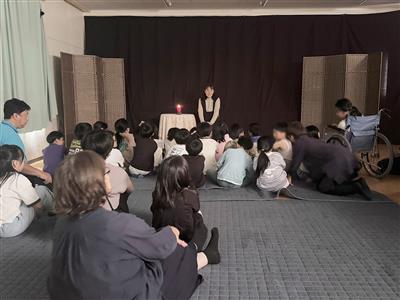 04　ろうそくを灯してストーリテリングの始まり始まり