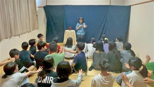 小学校でのおはなし会