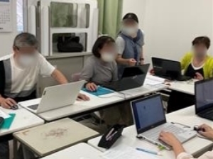 「パソコン」学級の様子