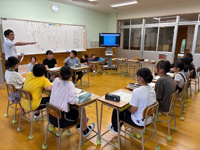 4，5，6年生による学級会の画像