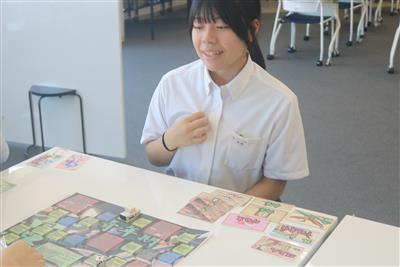 ８