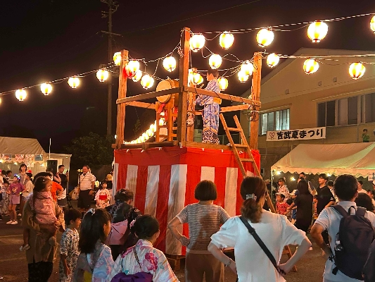09盆踊りのようす。みんな楽しそう！