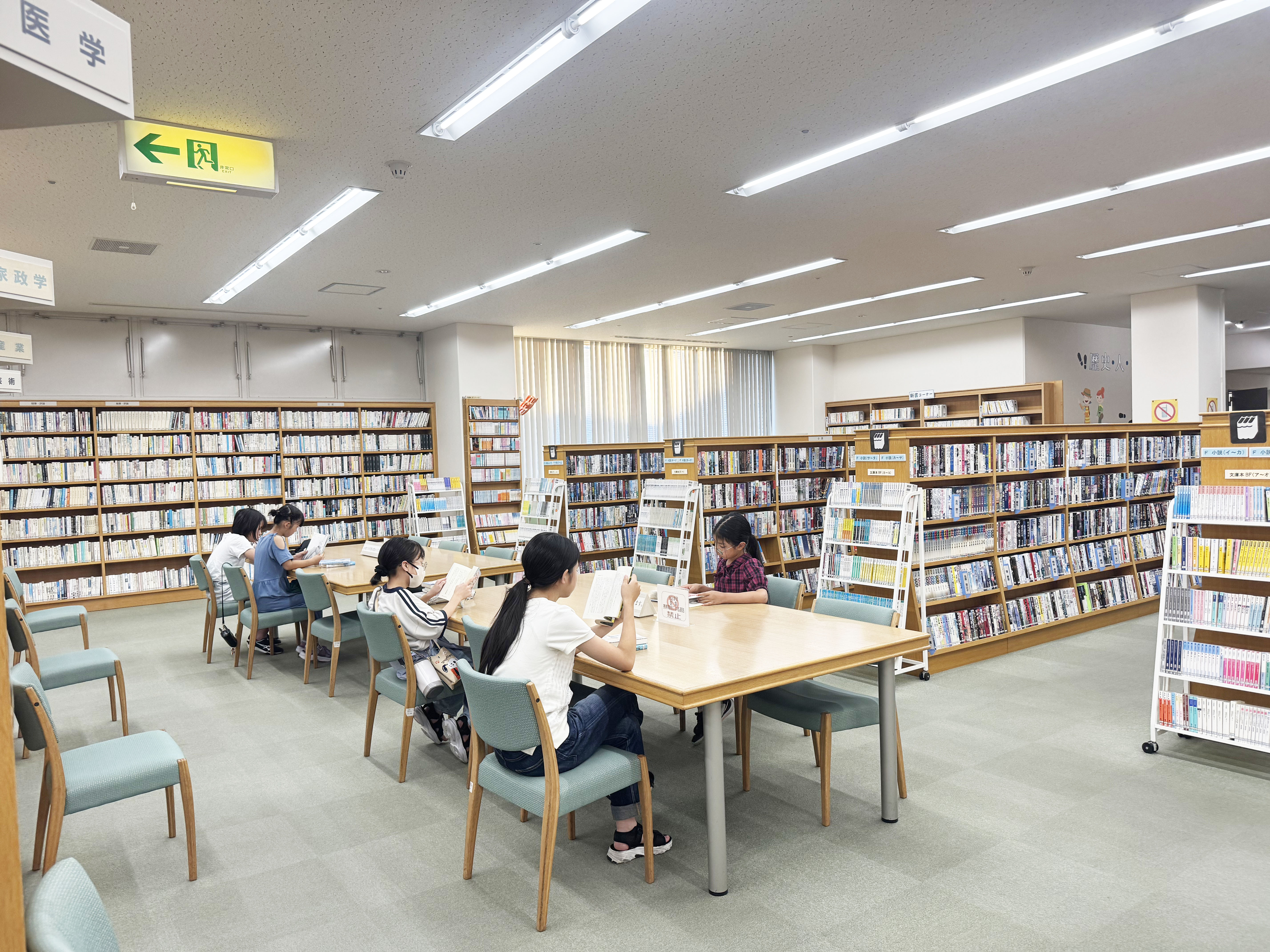 11　思い思いに読書タイム