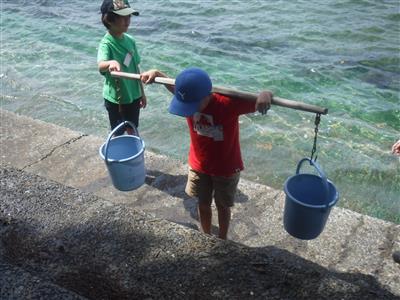 大島学園塩づくり