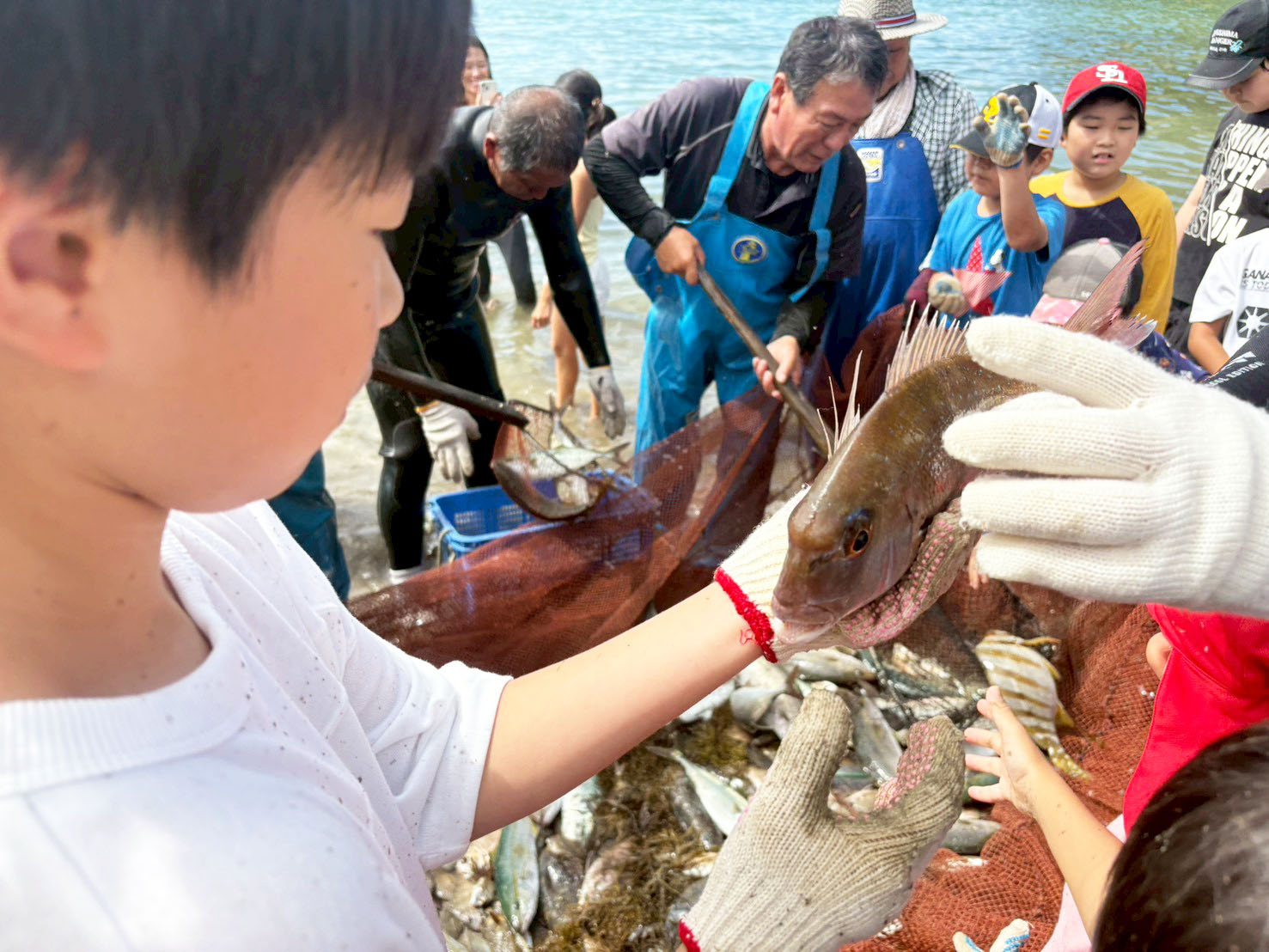 06釣った〇〇〇を触らせてもらいました