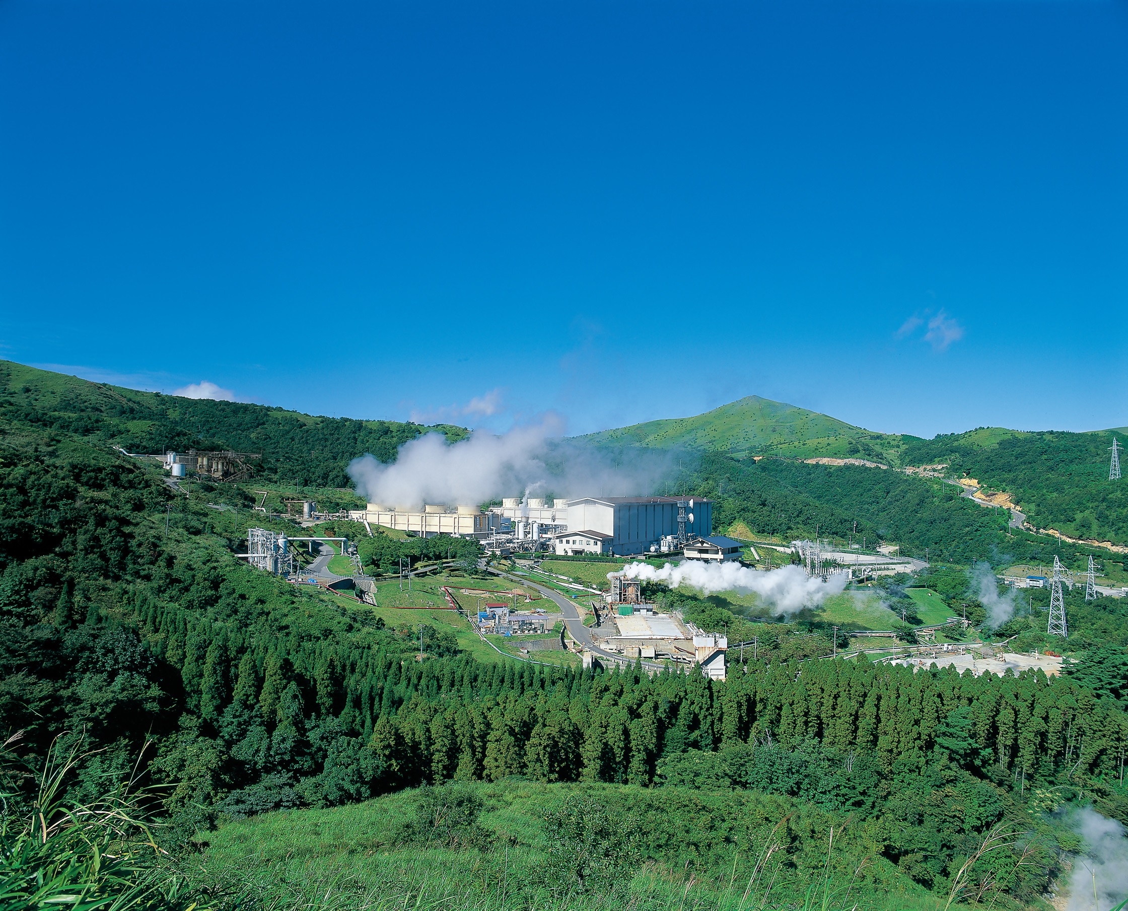 八丁原発電所全景