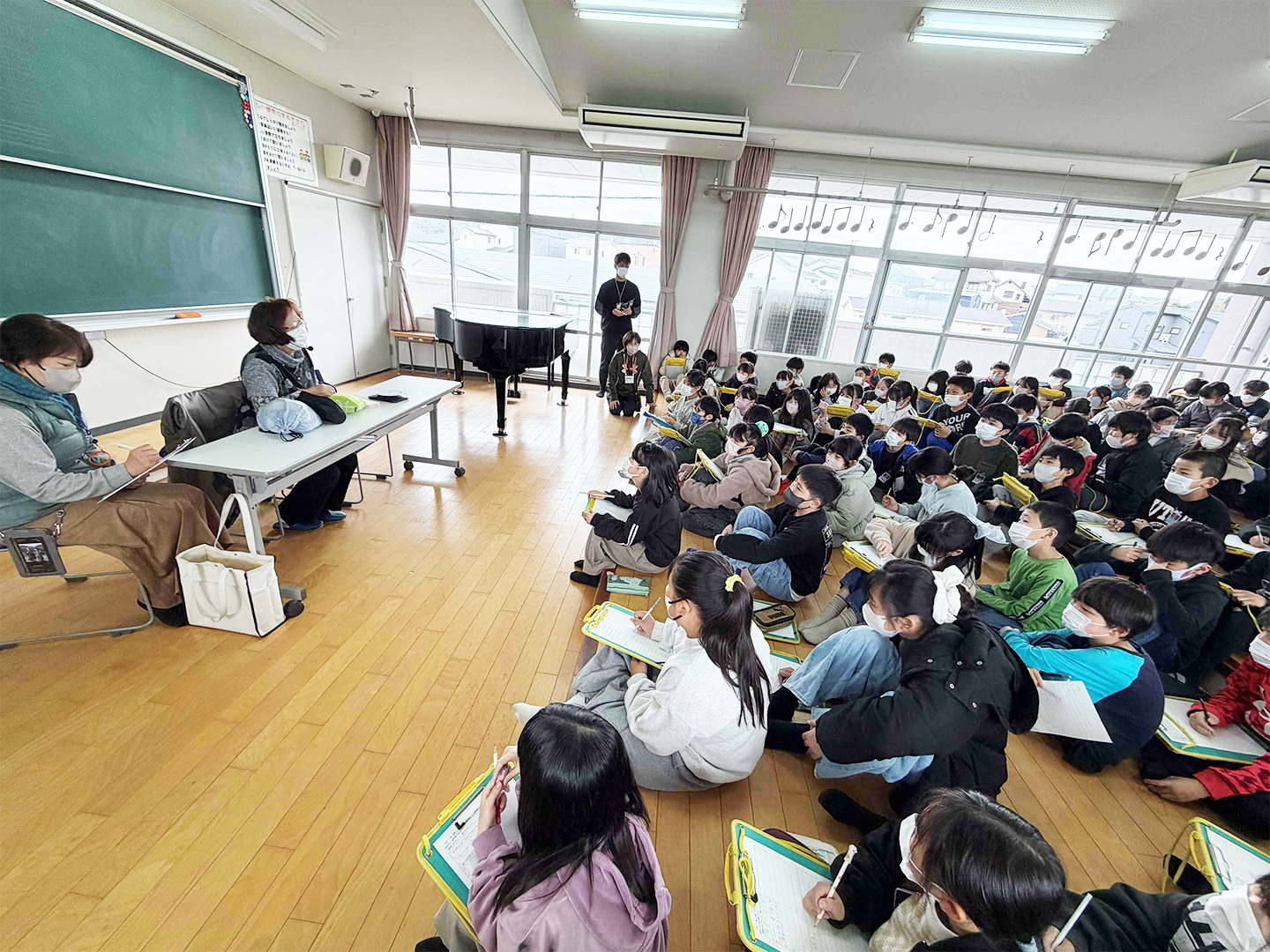 03視覚に障がいのある方から直接お話を聞けました