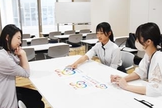 インタビューの様子(1)