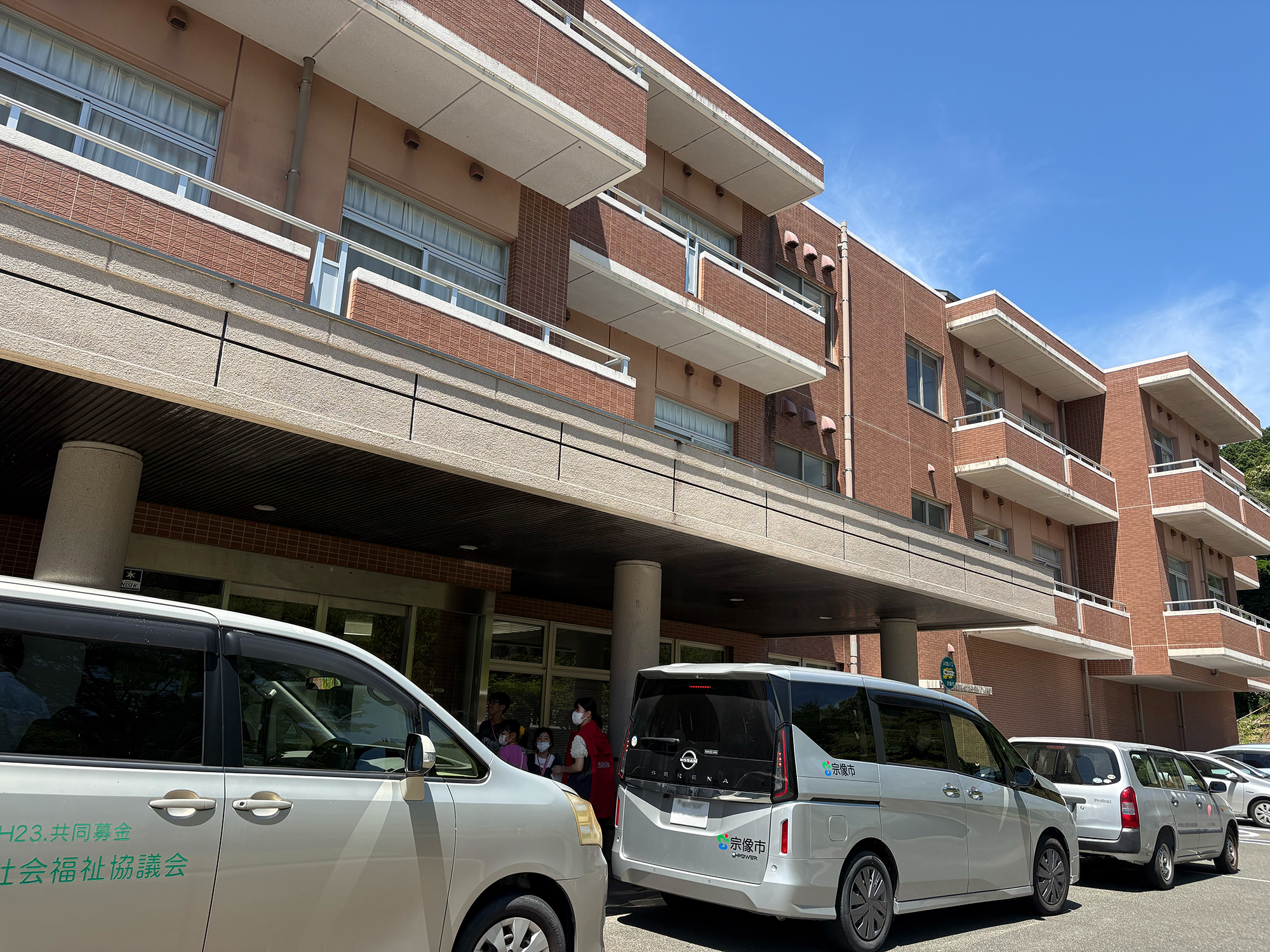07-「特別養護老人ホーム むなかた」に到着