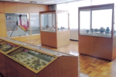 四塚会館内にある展示室